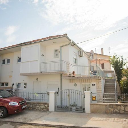 Apartment Ana Vodice Esterno foto